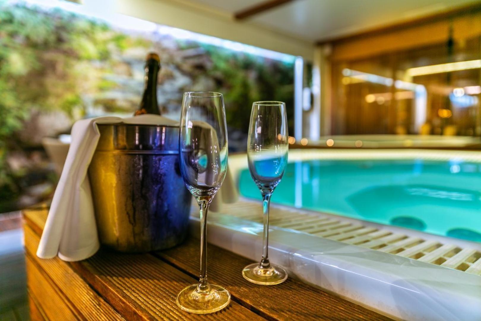 Kontakt Wellness Hotel Татранска Ломница Экстерьер фото