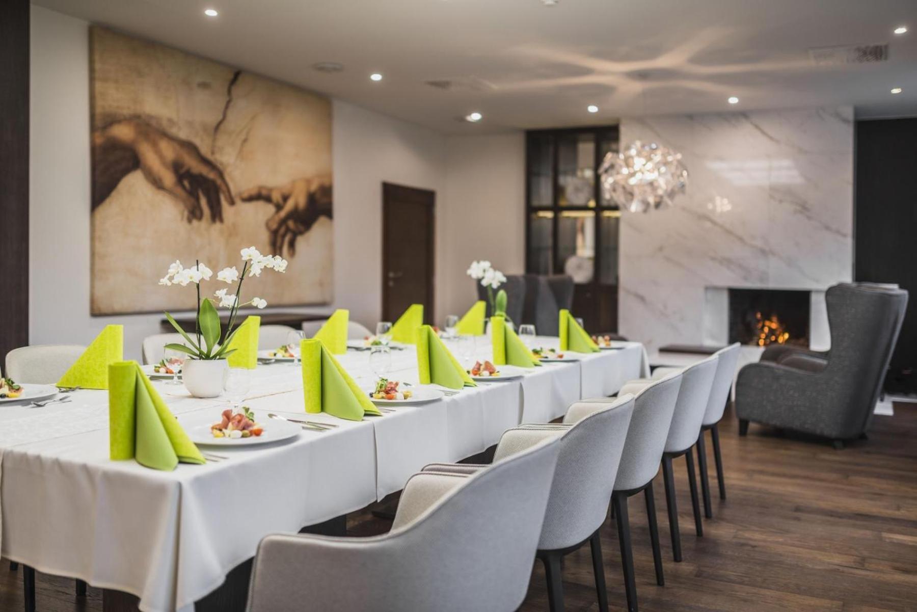 Kontakt Wellness Hotel Татранска Ломница Экстерьер фото