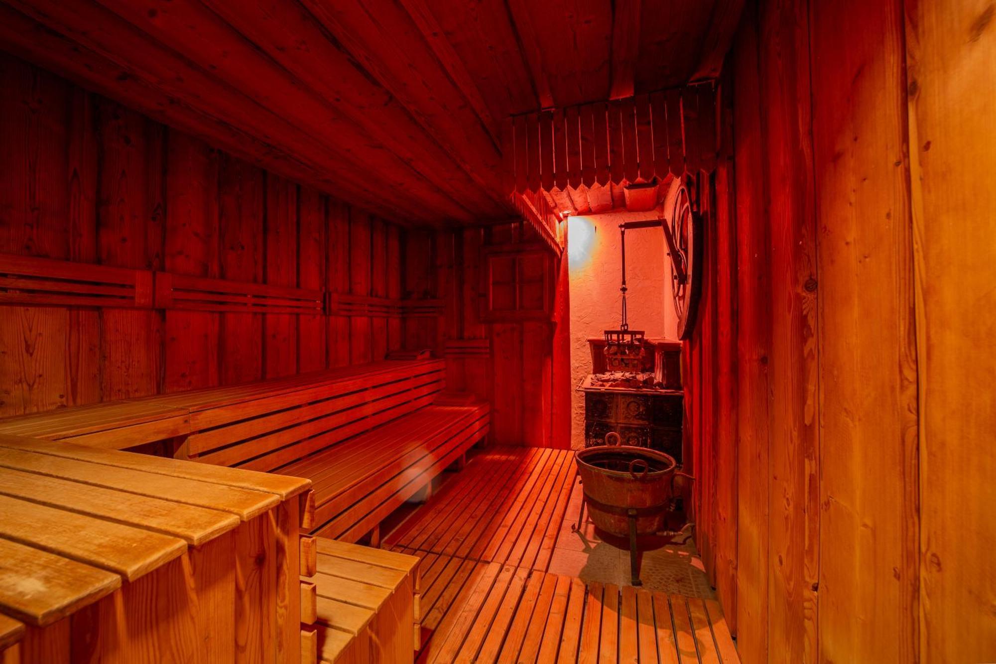 Kontakt Wellness Hotel Татранска Ломница Экстерьер фото