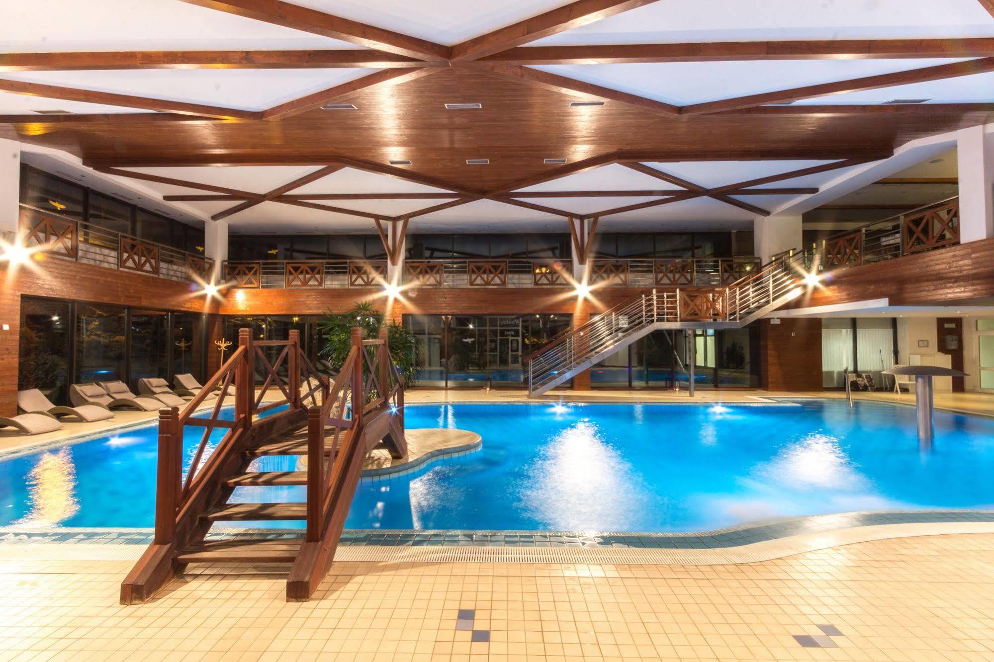 Kontakt Wellness Hotel Татранска Ломница Экстерьер фото